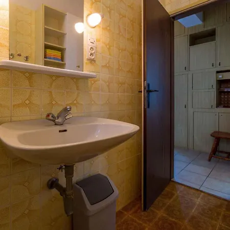 In 39296 Jadranovo